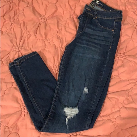 Rewash Denim - Distressed Darkwash Skinny jeans